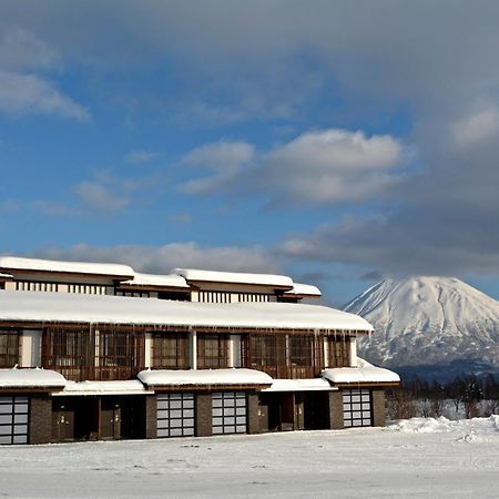Kasara Niseko Village Townhouse - Small Luxury Hotels Of The World מראה חיצוני תמונה